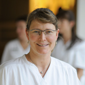 Christiane Mader Gesundheits- und Krankenpflegerin mit Schwerpunkt Naturheilkunde