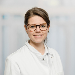 Carolin Börner - Assistenzärztin Obere Extremität, Hand- und Mikrochirurgie - Immanuel Krankenhaus Berlin