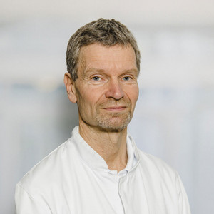 Dr. med. Joachim Buschmann - Oberarzt in der Abteilung Obere Extremität, Hand und Mikrochirurgie - Immanuel Krankenhaus Berlin