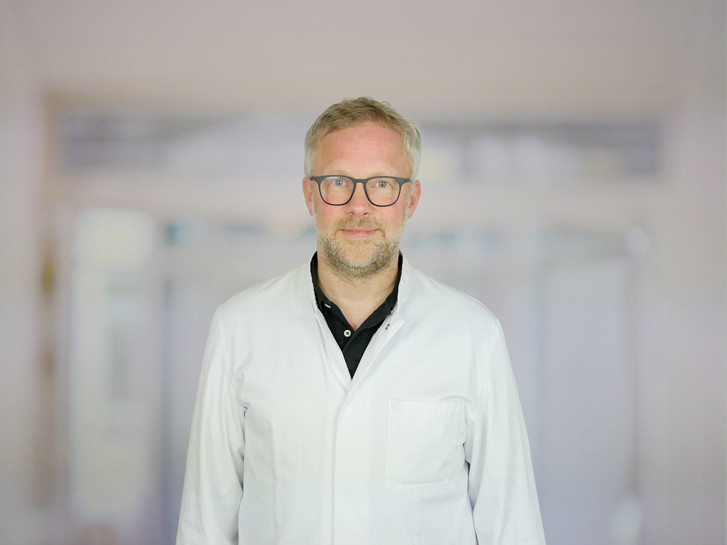 berndsen-michael-chefarzt-obere-extremitaet-hand-schulter-ellenbogen-immanuel-krankenhaus-berlin.jpg berndsen-michael-chefarzt-obere-extremitaet-hand-schulter-ellenbogen-immanuel-krankenhaus-berlin.jpg