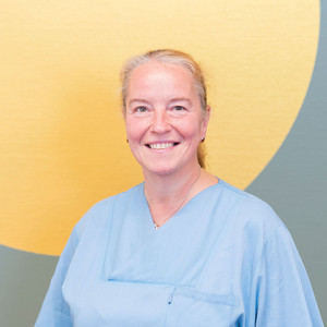 Yvonne Scholz Stellvertretende Pflegerische Leitung Yvonne Scholz Stellvertretende Pflegerische Leitung