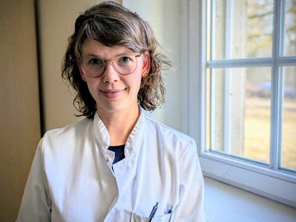 Dr. Dana Lemmer, Internistin und Rheumatologin am Immanuel Krankenhaus Berlin